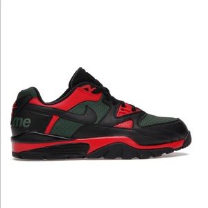 Supreme Nike Cross trainer Low Black Green Red